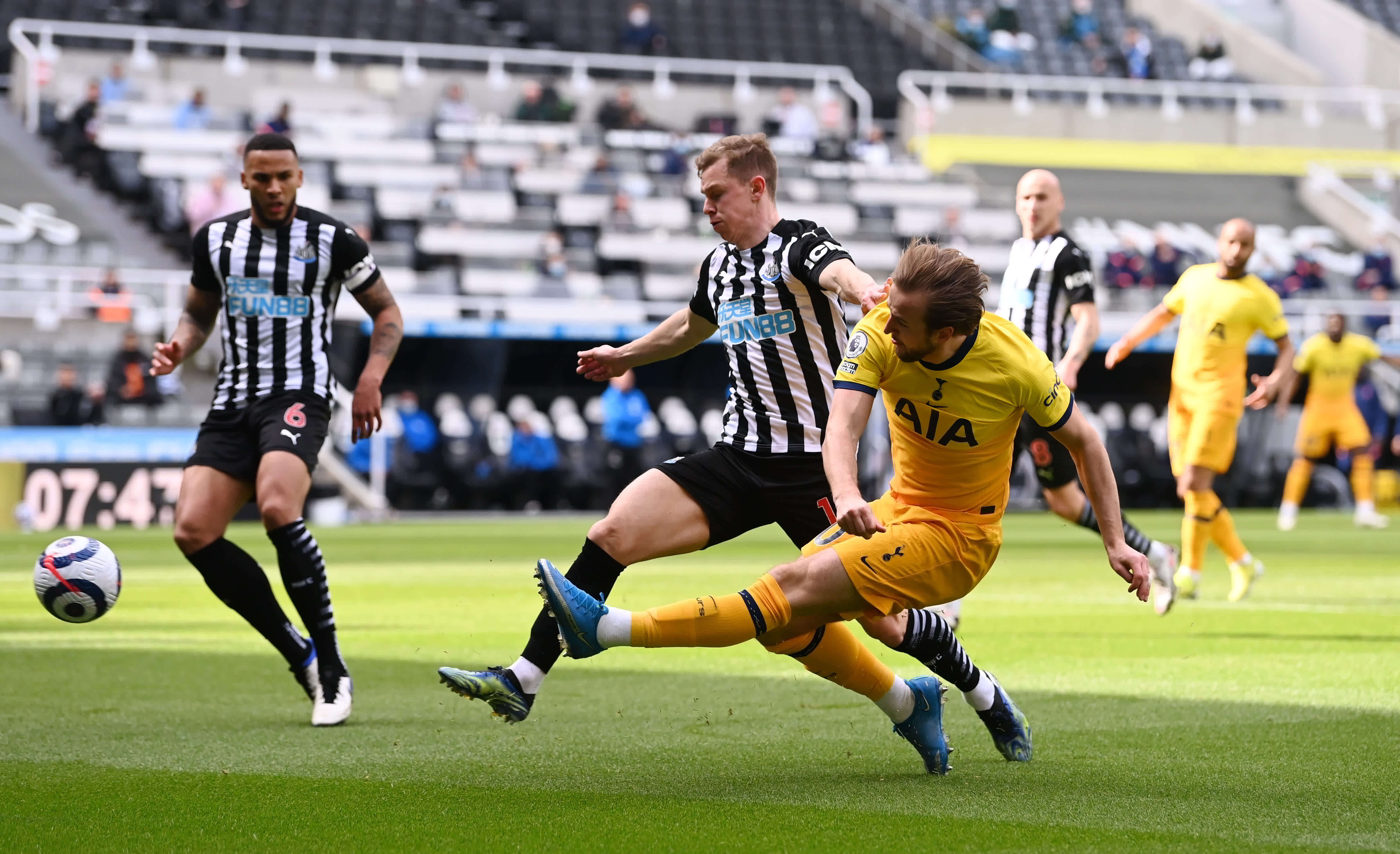 和战术上给 和战术上给